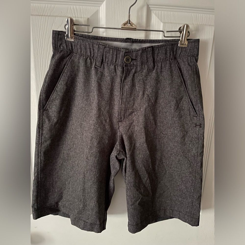Under Armour Golf Shorts Men's Dark Gray Stretch Performance Grip Waist 30W